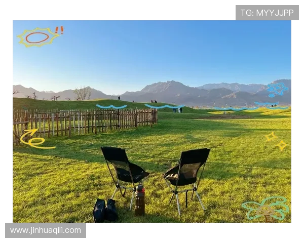 西安赛事方连夜养护草坪加灯照风扇除湿全力保障比赛顺利进行