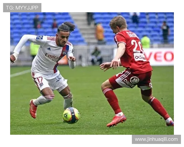 古斯托打进职业生涯首球赛后晒照激动表示终于迎来突破时刻